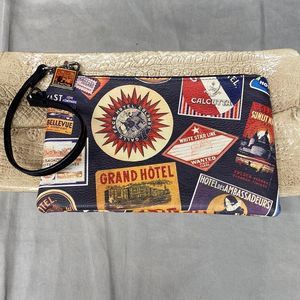 Sydney Love wristlet